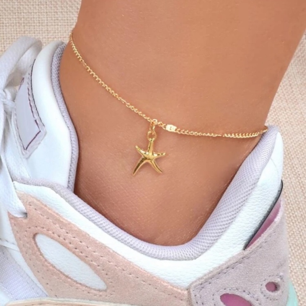 Starfish charm anklet